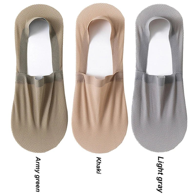 3 pares de meias na moda para o verão, tecido fino e invisível, meias respiráveis e macias para uso casual, sendo de alta qualidade e malha de ajuste elástico.
